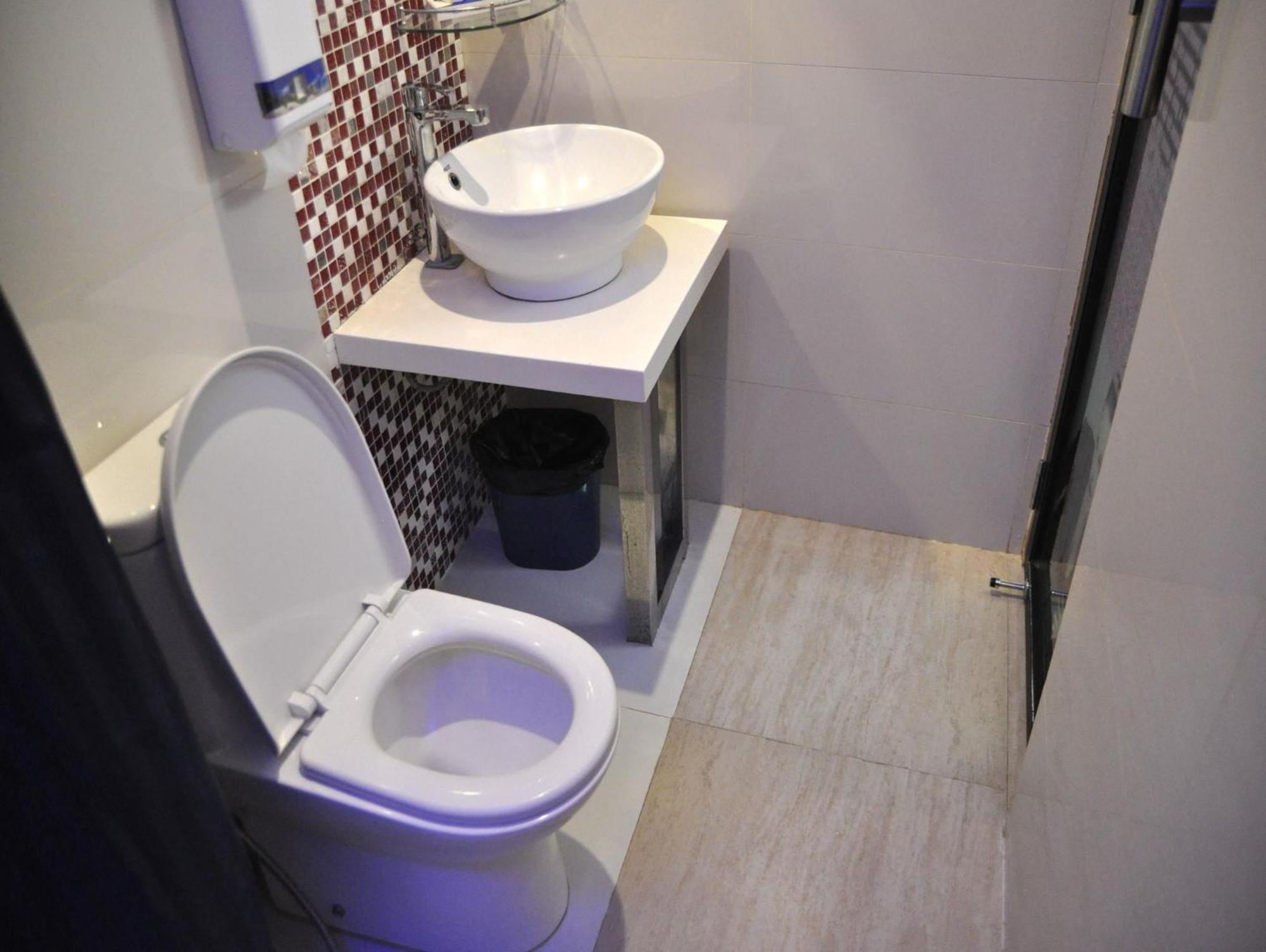 Hotel Dreamworld North Edsa Quezon City Extérieur photo